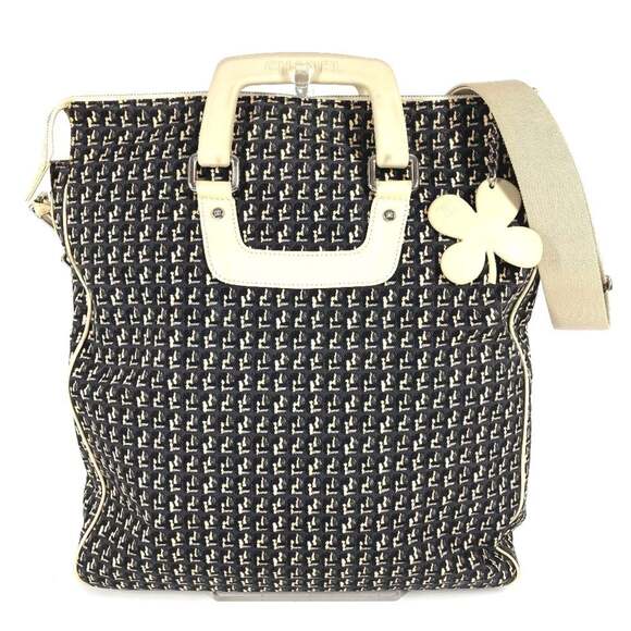 CHANEL Black Leather Love Shoulder Bag